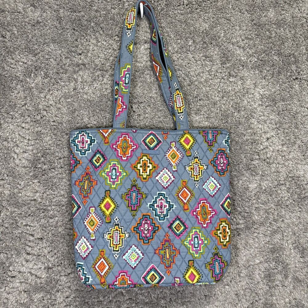 VERA BRADLEY Gray Geometric Quilted Tote Bag Colorful Medallions Boho